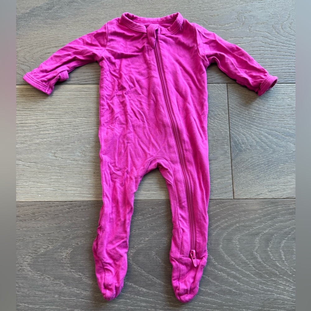 Kyte Baby Fuchsia Bamboo Zipper Footie Pajamas Infant Sleeper
